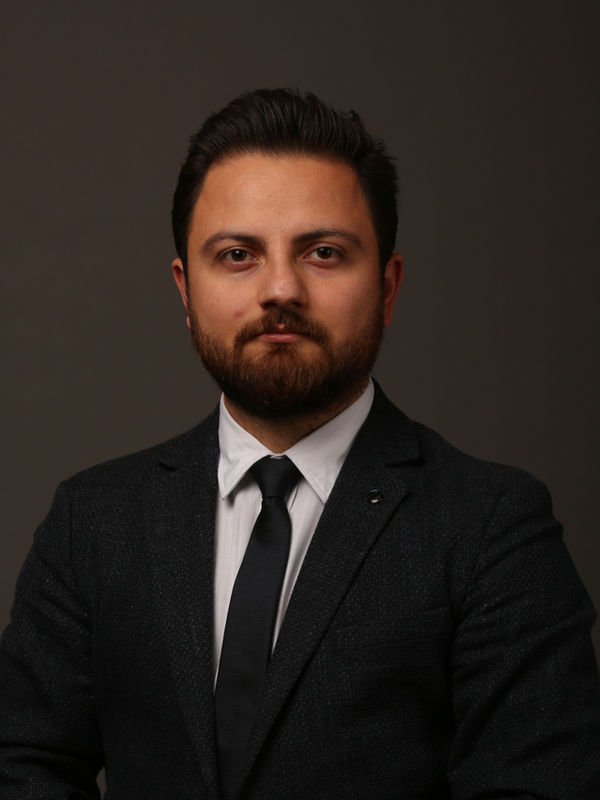 Ozgur Karaagac, Consultant Solicitor at Regnum Solicitors